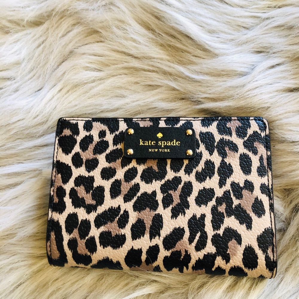 NWT Kate spade leopard wallet - Picture 4 of 4